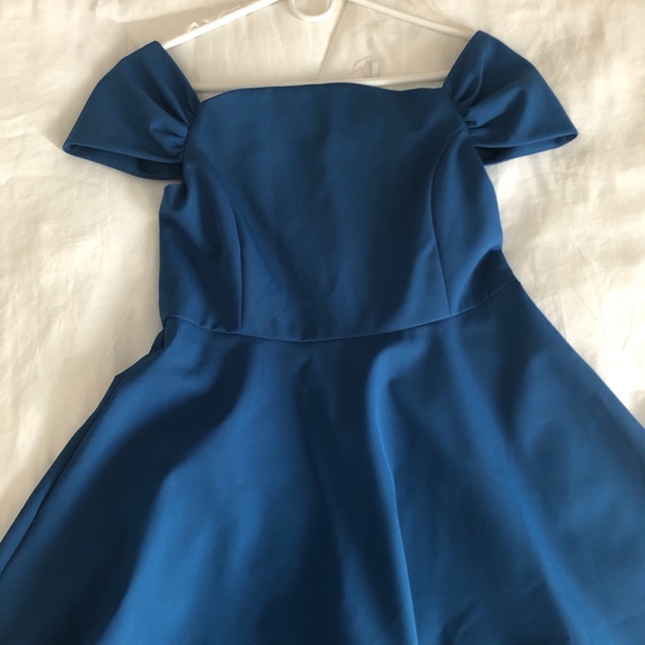 Formal Dress - Picture 7 of 7